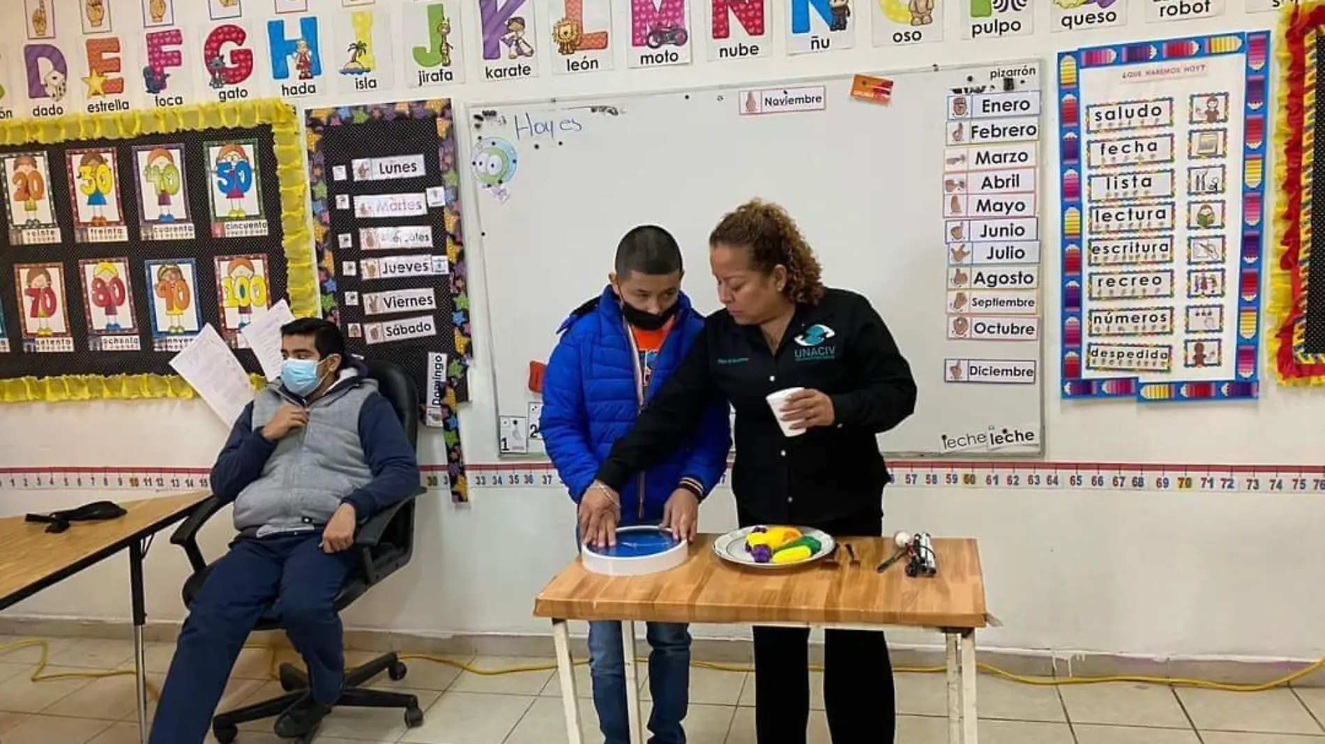 Olga Guerrero está organizando una actividad para ayudar a las personas con discapacidad